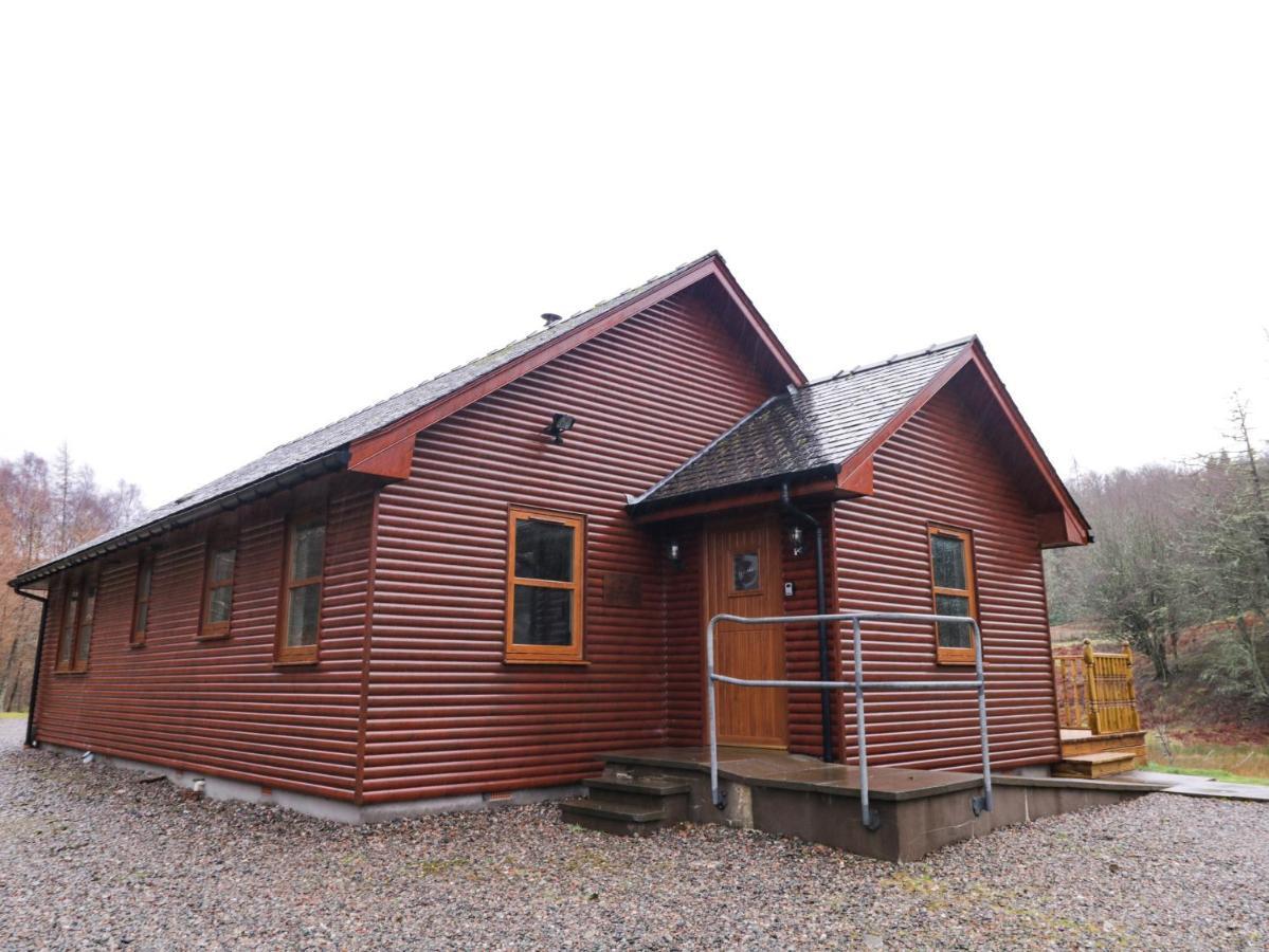 Fersit Log Cottage Roybridge Zewnętrze zdjęcie